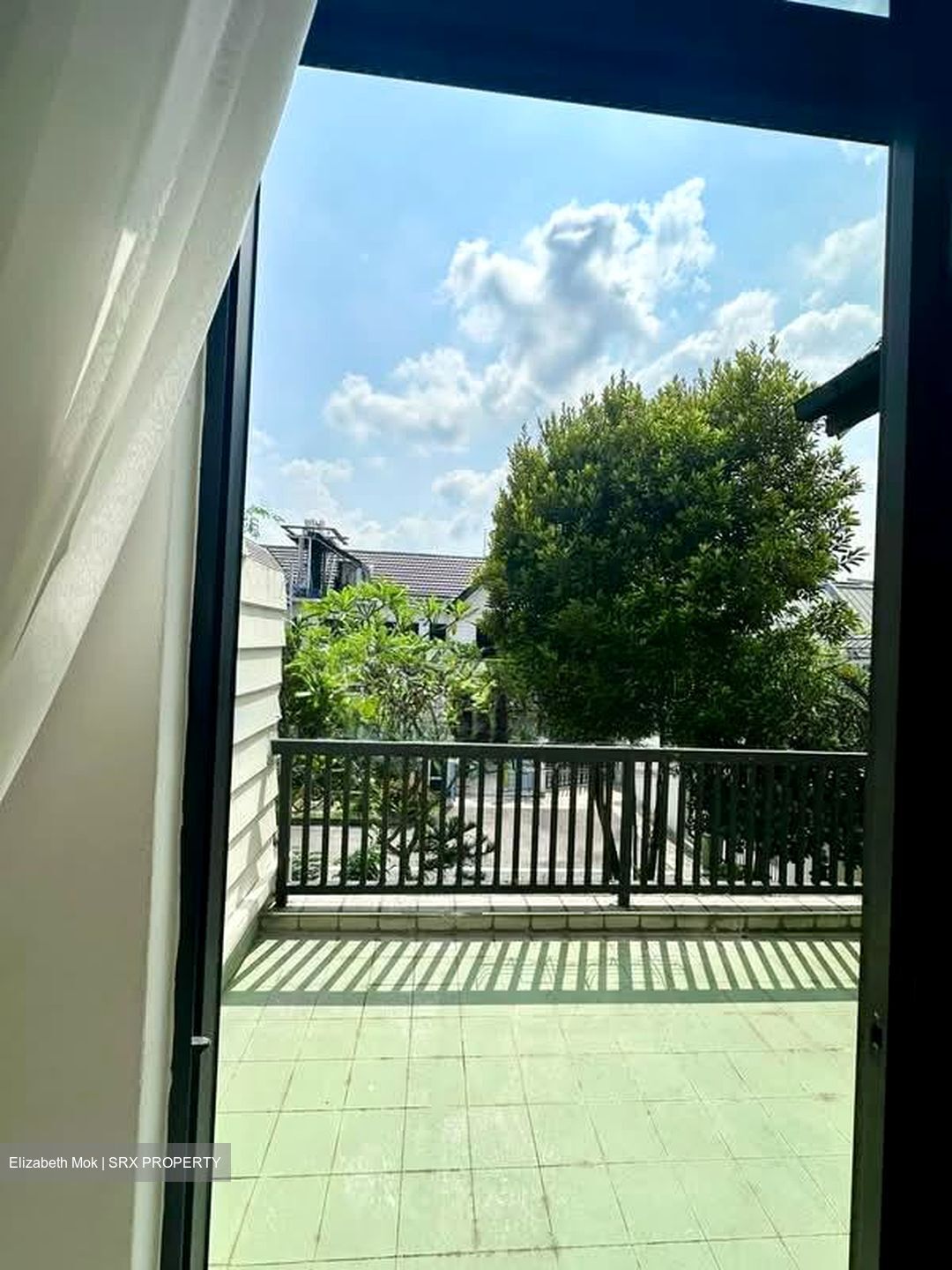 Yuk Tong Avenue (D21), Terrace #582964461